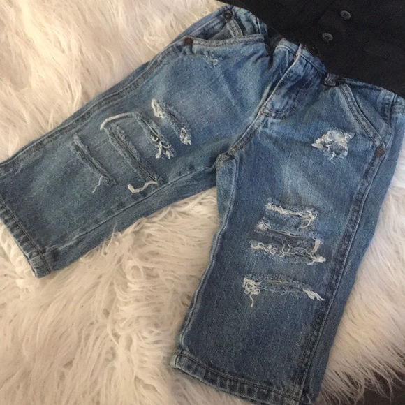 Baby Boy tattered Jeans 👖 12M - Picture 2 of 4